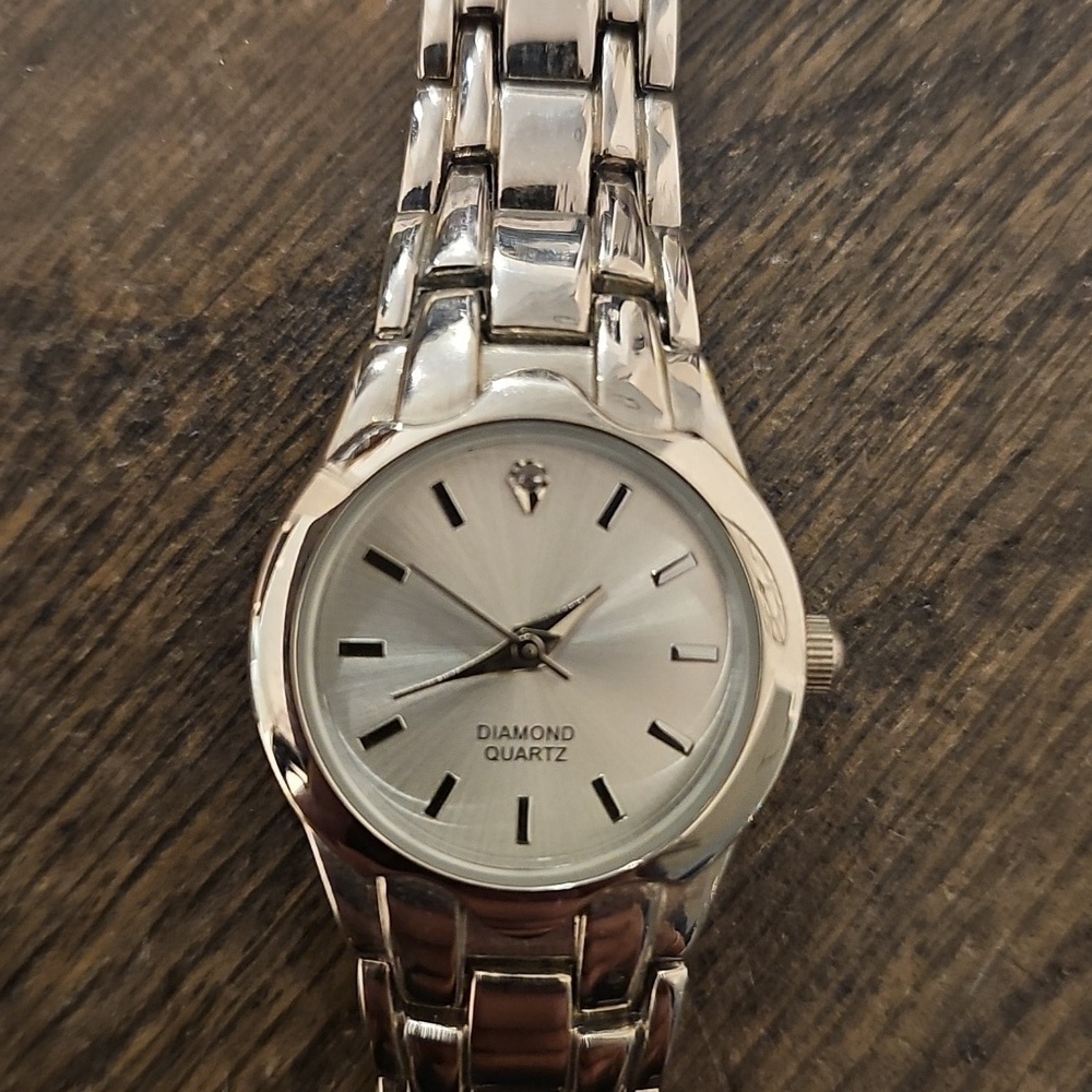 Quartz Diamond Watch